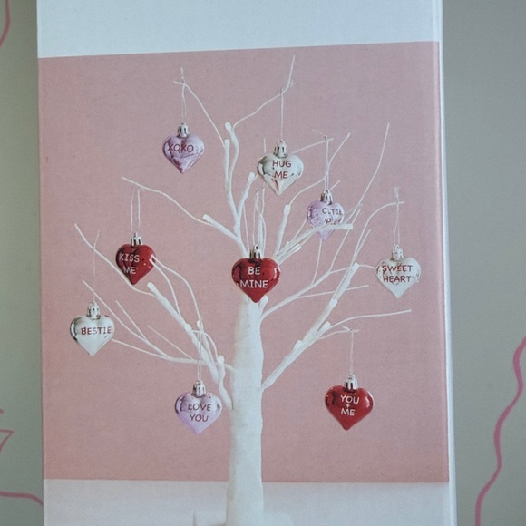 Valentine's Light up Tree with Heart Ornaments - Picture 4 of 6